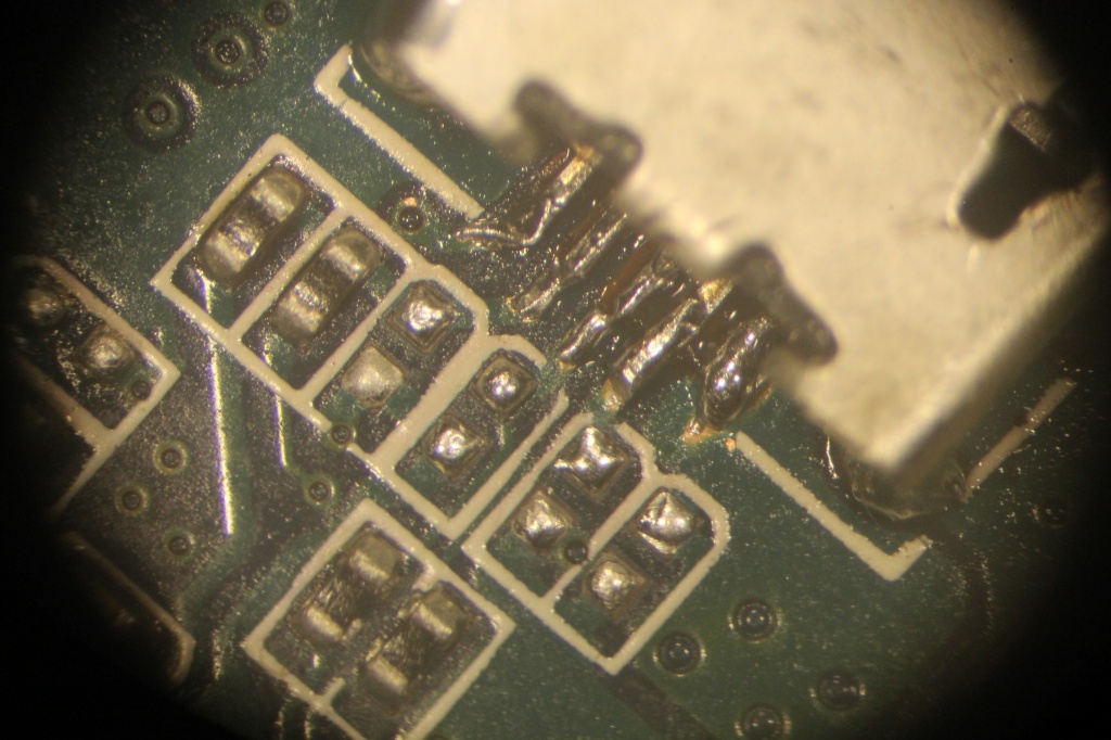 ������ ������� ������� micro USB �� seemax Smart TG730